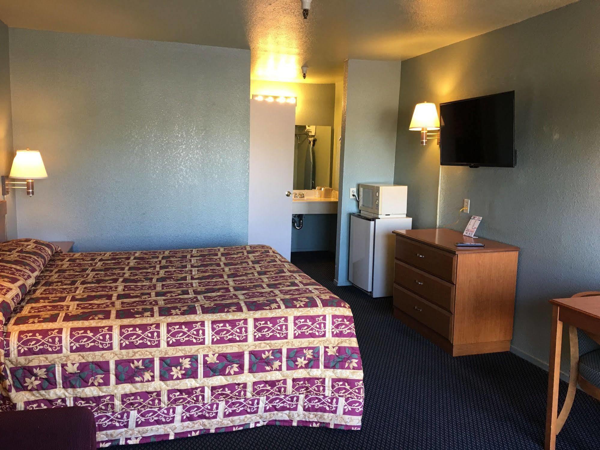Applegate Inn Atwater Экстерьер фото